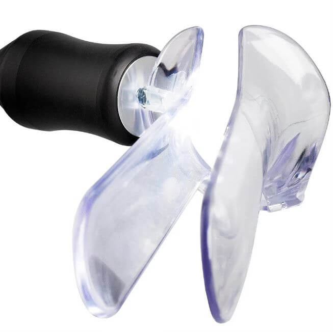 Fonte-LED-de-Iluminacao-com-fio-para-Especulo-Vaginal-Kolplux---Kolplast--3-